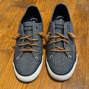 Sperry boat shoe size 6.5
